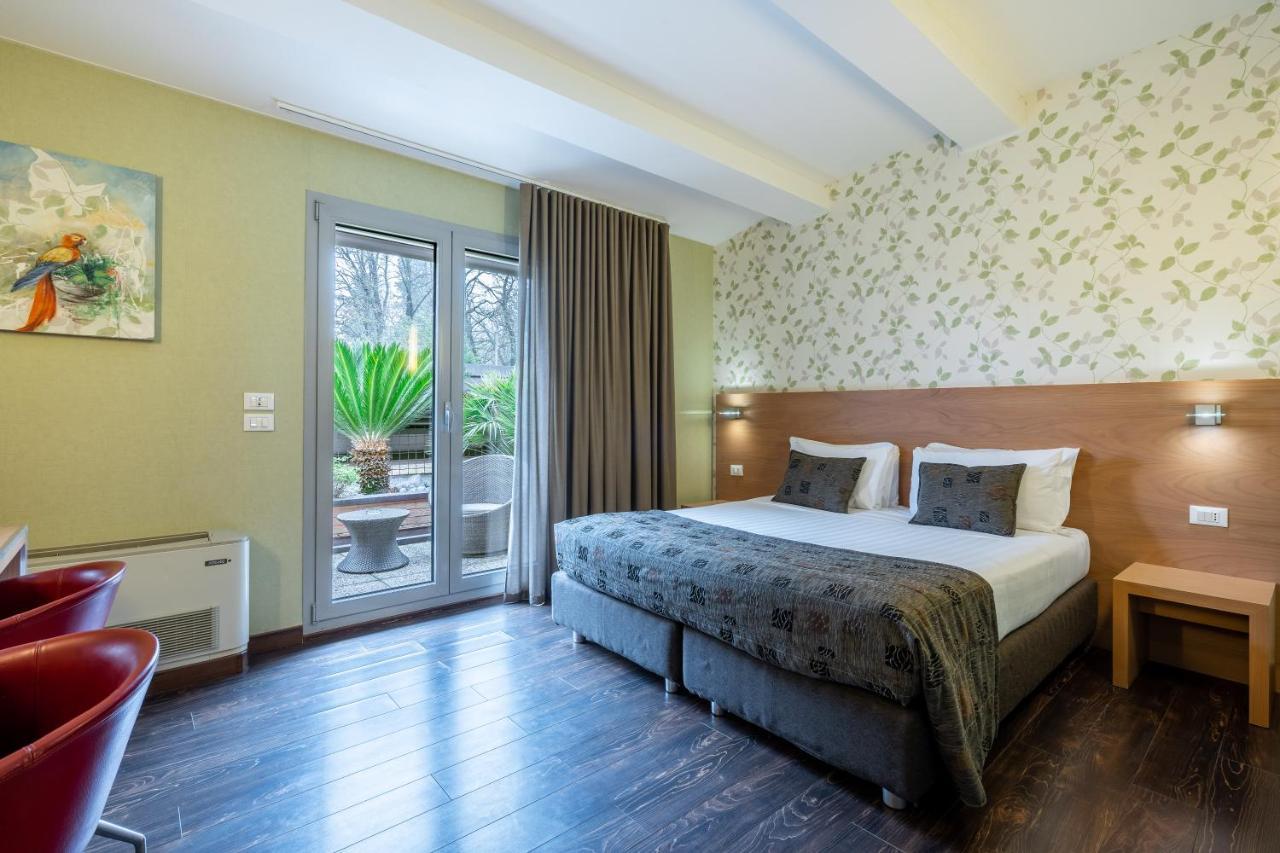 Relais Bellaria Hotel & Congressi Сан-Лаццаро-ді-Савена Екстер'єр фото