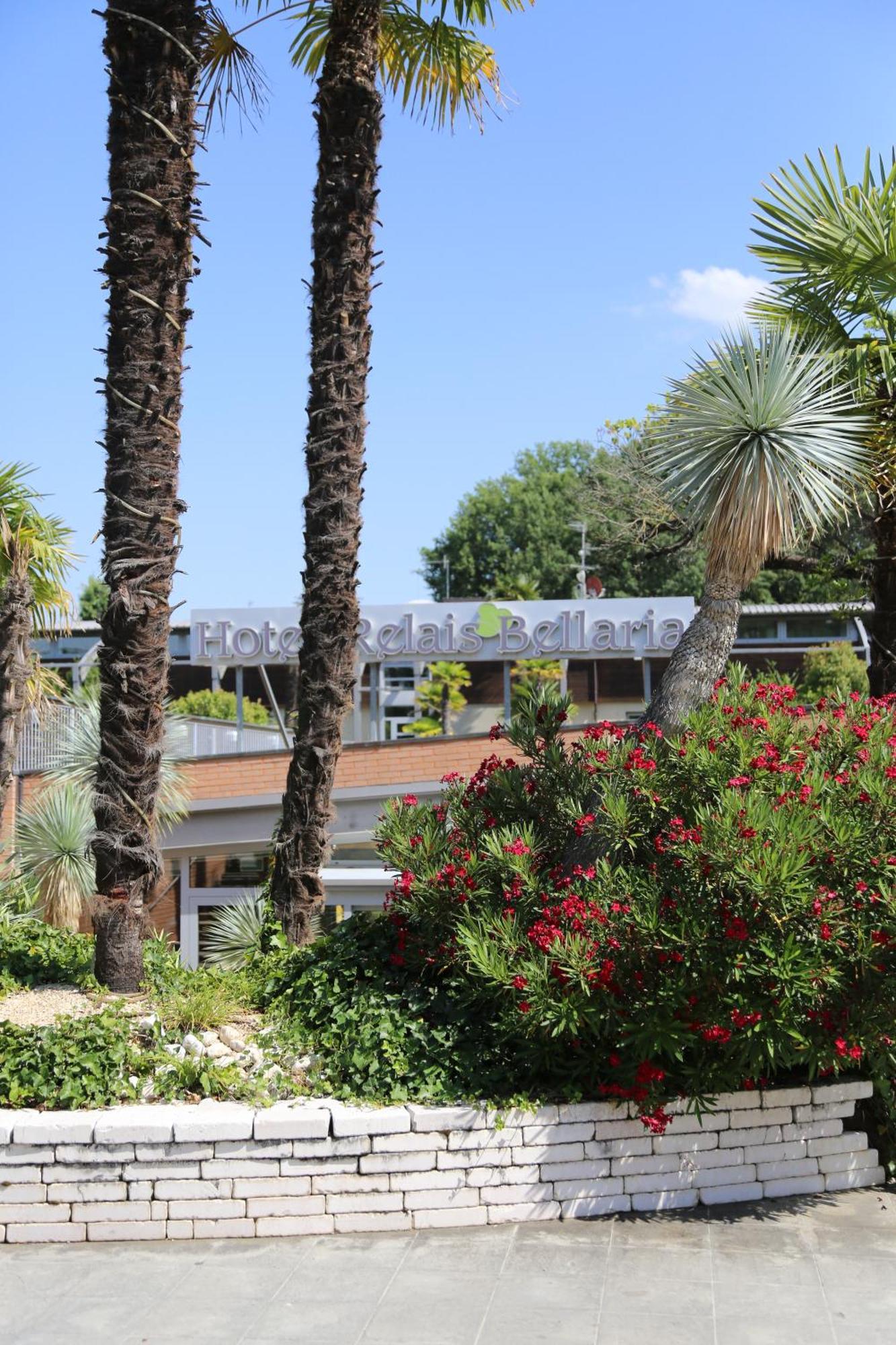 Relais Bellaria Hotel & Congressi Сан-Лаццаро-ді-Савена Екстер'єр фото